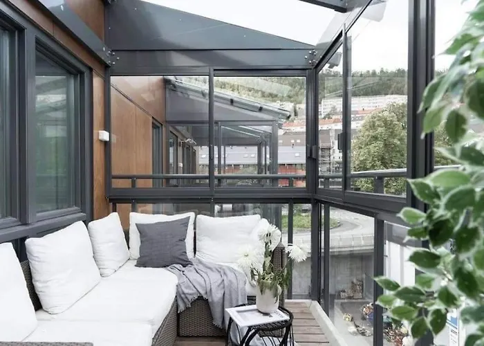 Luxury & Modern By The Ocean برغن